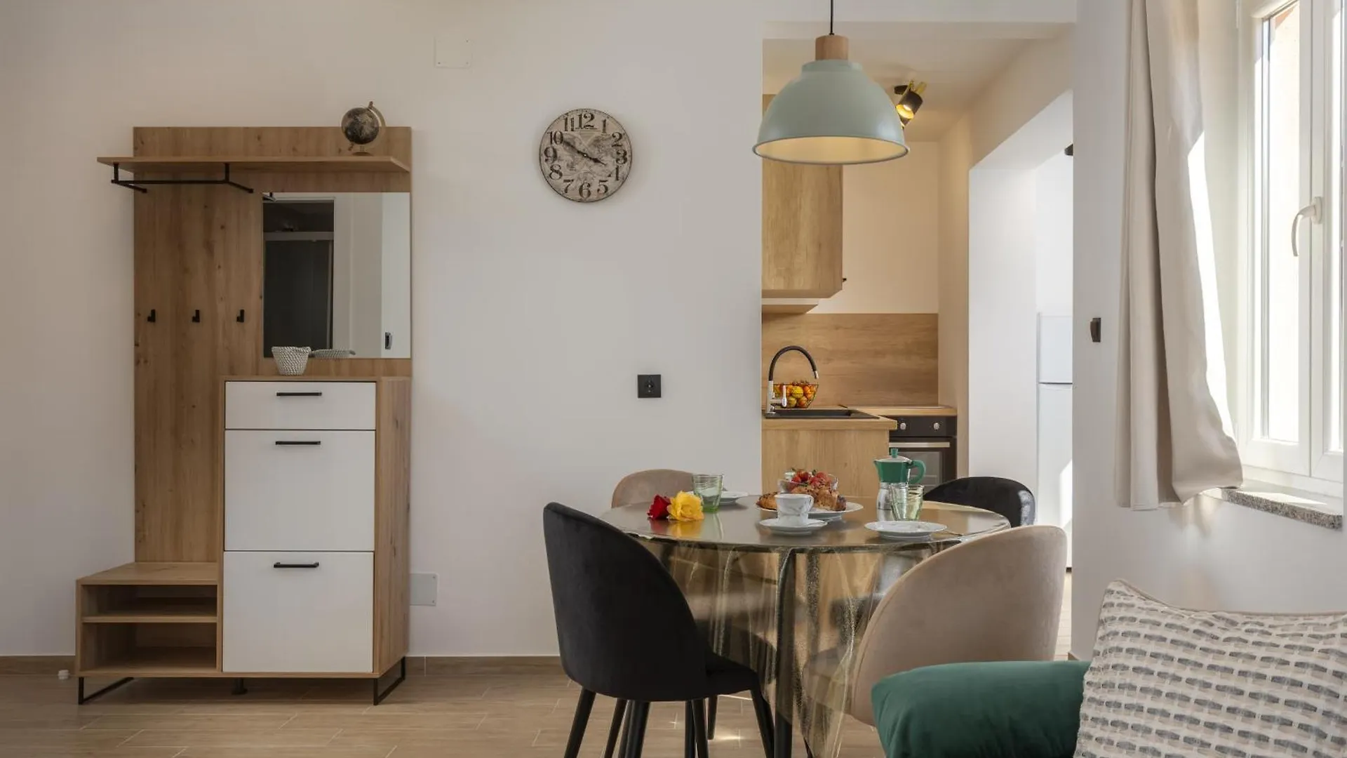 Beachfront Apartment Betty - Happy Rentals Vrbnik